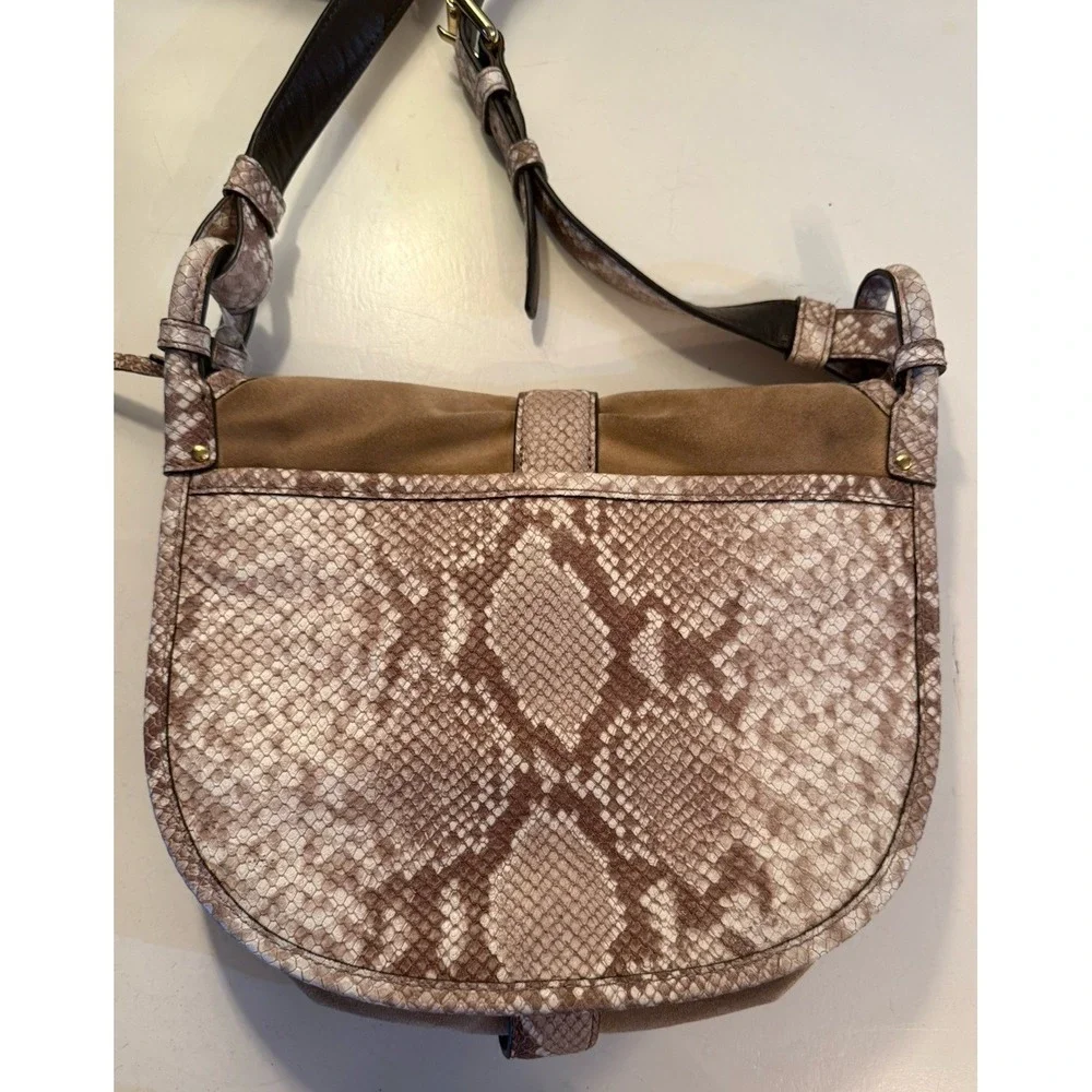 MICHAEL Michael Kors Jamie Saddle Bag Tan Suede‎ Snake print Crossbody 469$